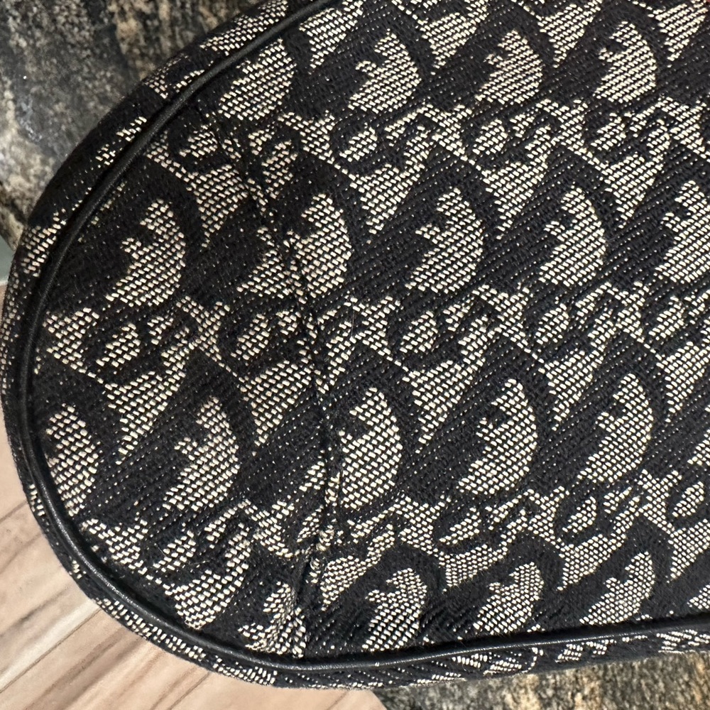 ✨💎 FULL INCLUSION💎✨VINTAGE Christian Dior Trotter saddle bag w/Dustbag,box,COA. - Picture 13 of 16